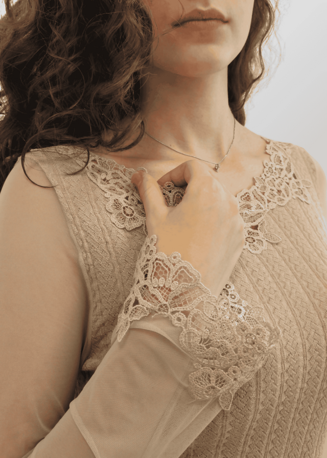 Maglia jacquard con tulle e macramé Roberta in Lana Seta