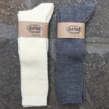 Knee-high socks in organic wool and organic cotton_43236