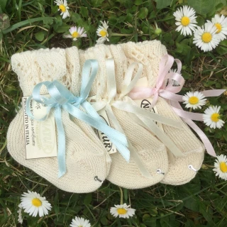 Newborn knitted socks in organic cotton_43180