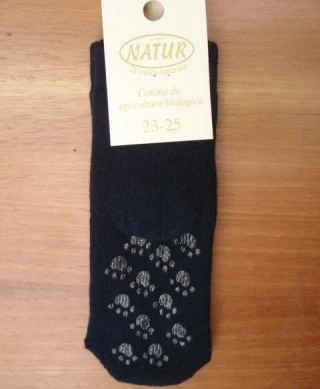 Non-slip terry blue socks in organic cotton_35517