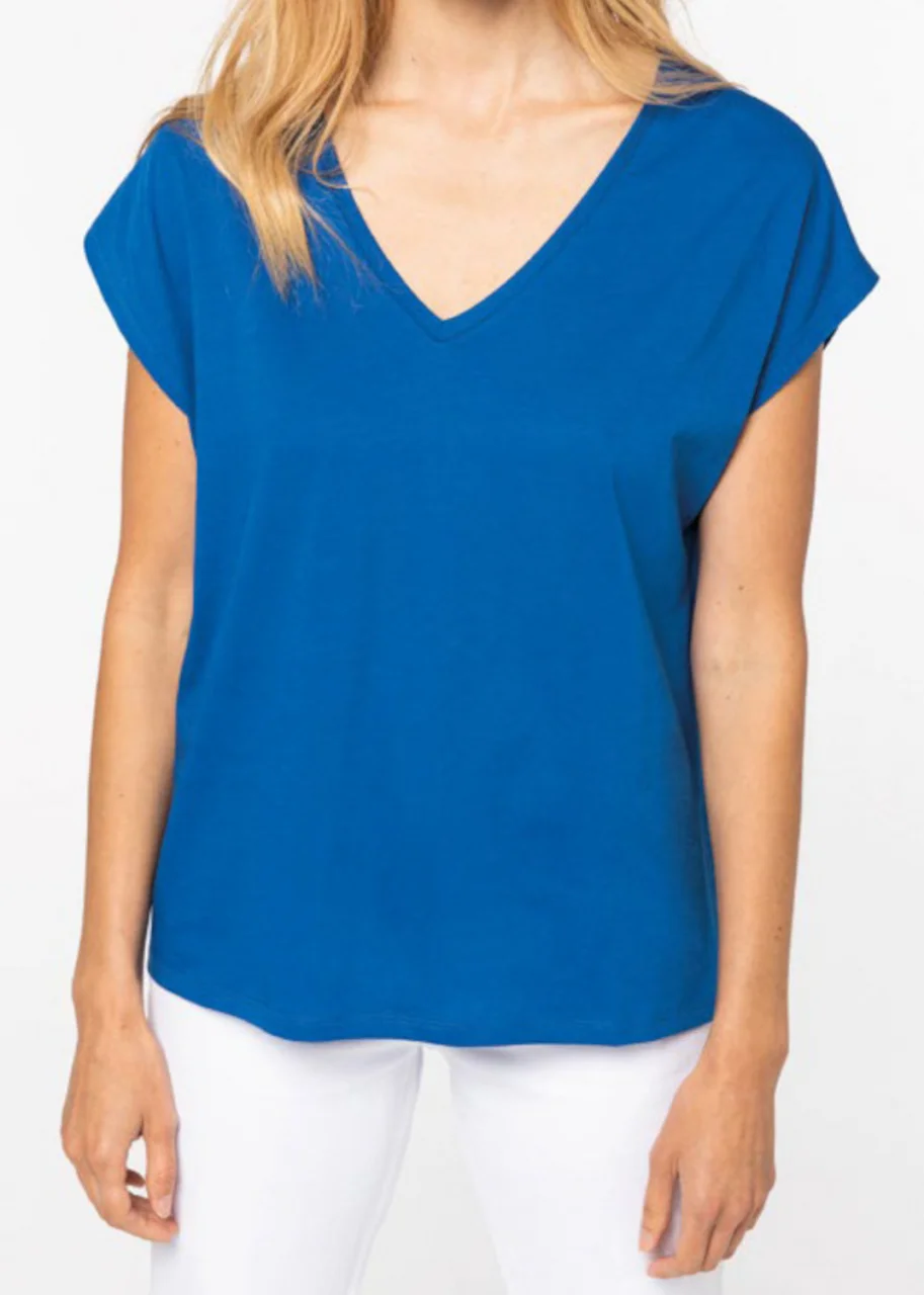 Women's V-neck oversize T-shirt in organic cotton