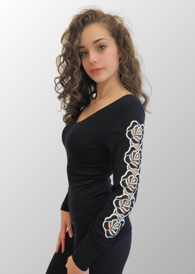 Gabriella Wool Silk Floral Sleeve Sweater 