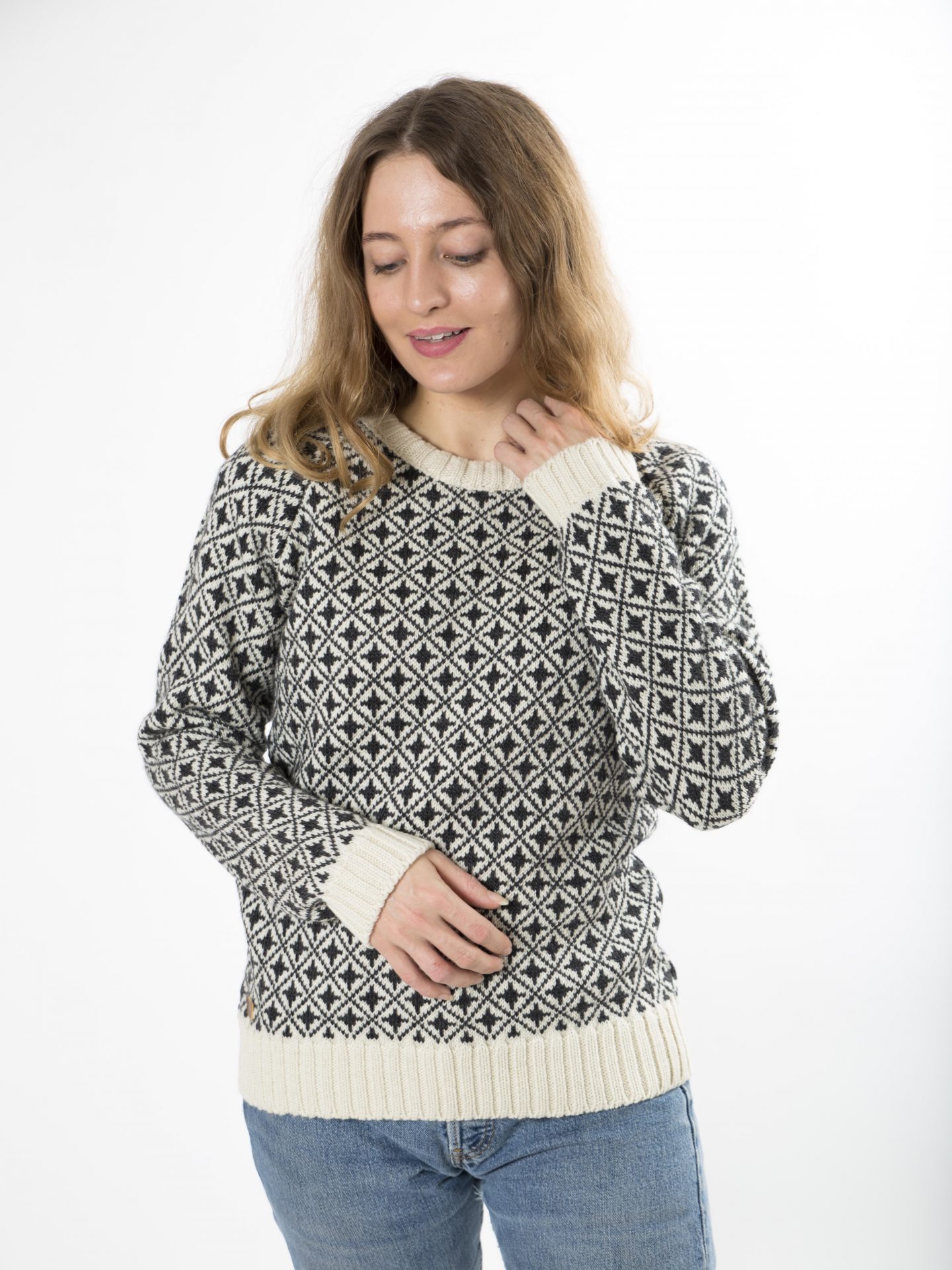 Maglione ALMA stile scandinavo da donna in pura lana merino