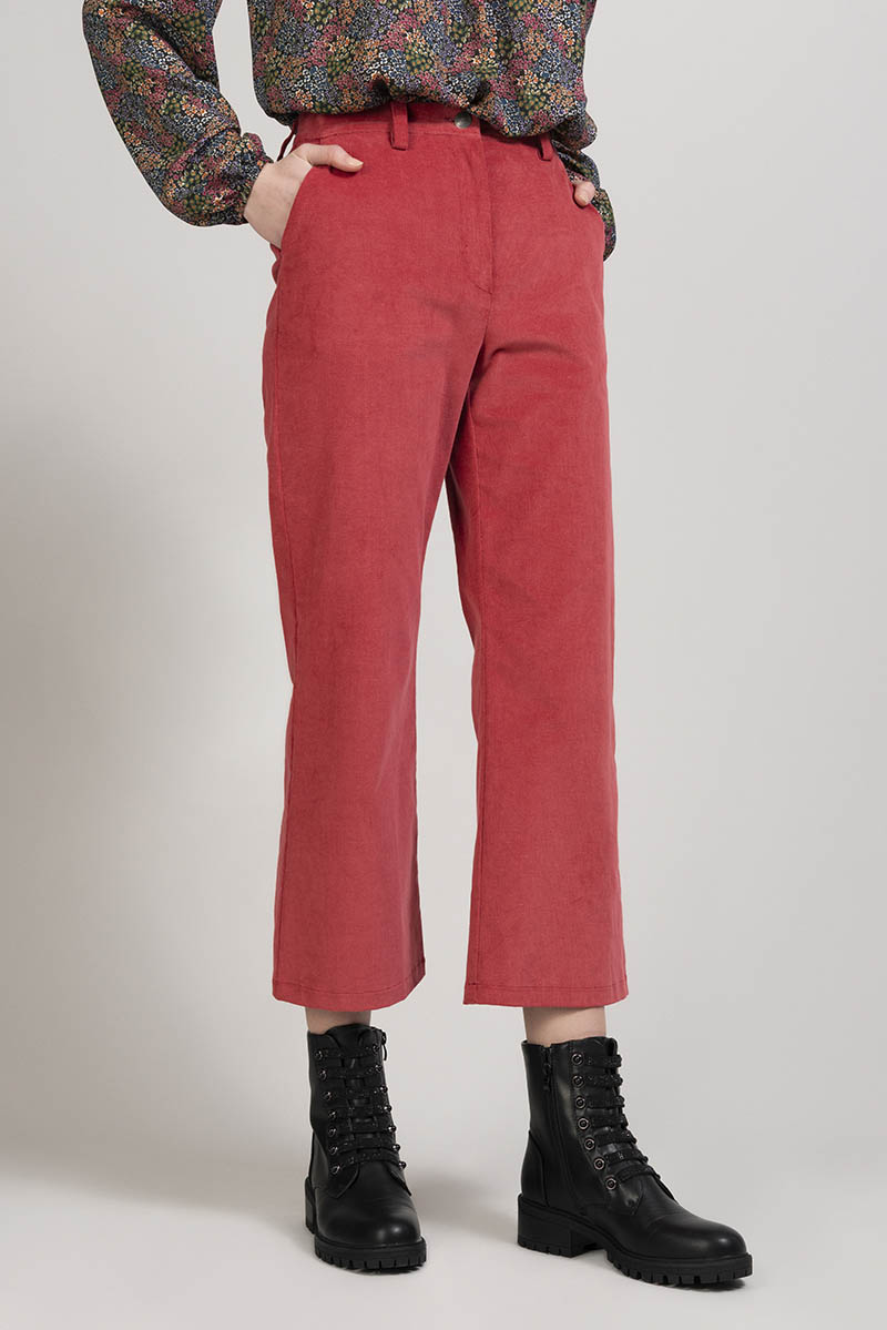 Pantaloni SAGUARO da donna in velluto rosso chiaro, moda etica e sostenibile