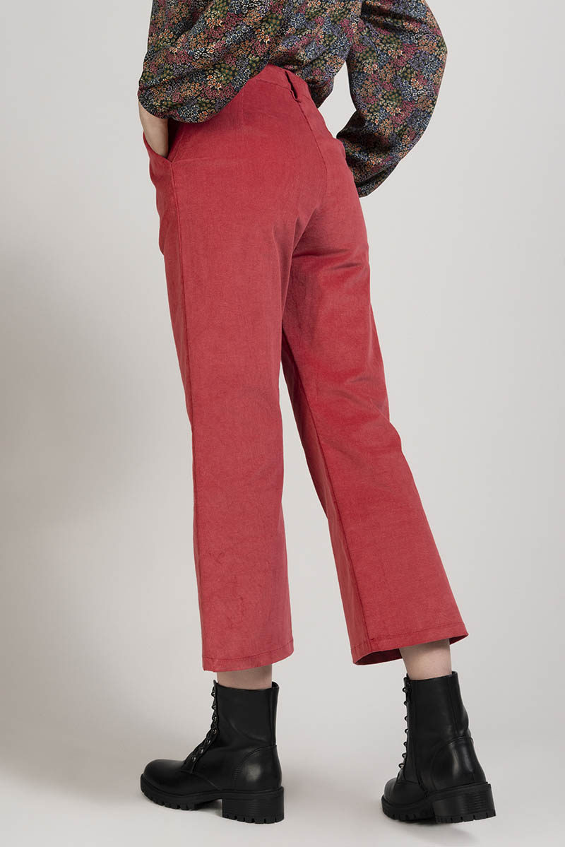 Pantaloni SAGUARO da donna in velluto rosso chiaro, moda etica e sostenibile_81554