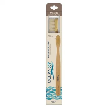 Toothbrush in wood MEDIUM bristles_62168