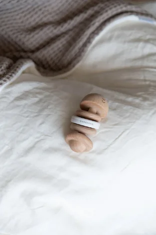 Wooden and silicone rattle - White_96779