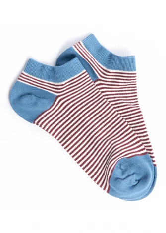 Albero burgundy striped sneaker socks in organic cotton_101139