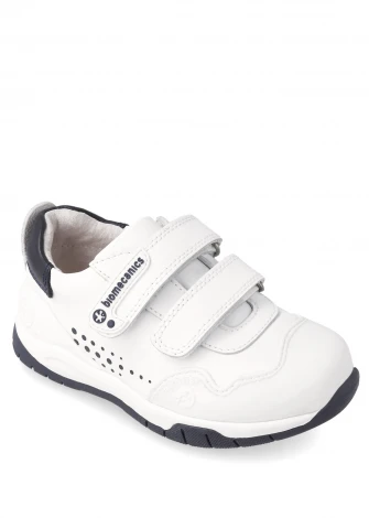 Biomecanics ergonomic and natural sports shoes_102786