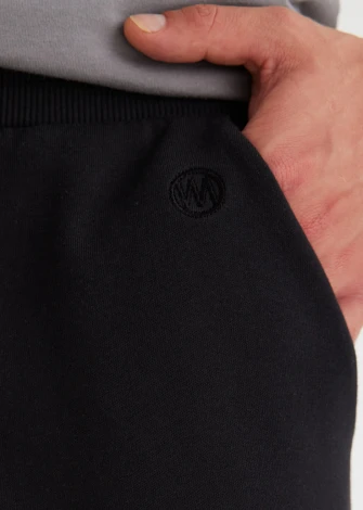 Men's Core Black jogger trousers in pure organic cotton_107464