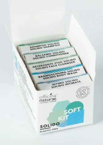 Soft solid cosmetics kit with case_108038