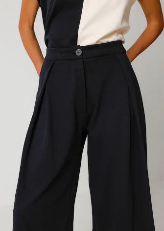Black women's Culotte Bakarne trousers in organic cotton_108307