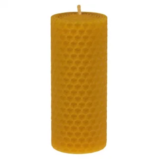 Pillar candle with beeswax honeycomb pattern_58054