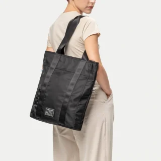 Shopper bag Diana black in Nylon recycled from fishing nets_87465