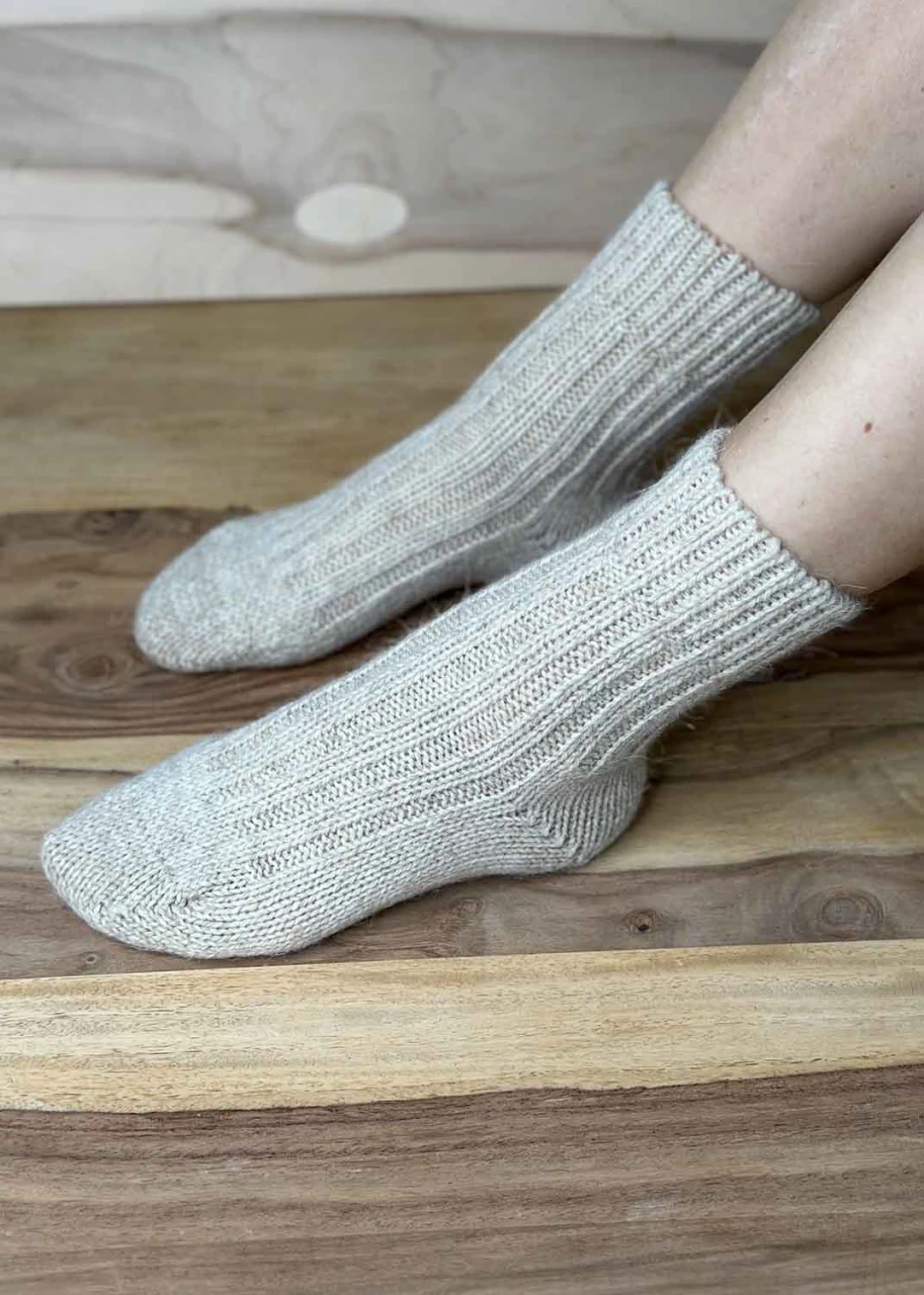 Socks in natural wool and alpaca wool