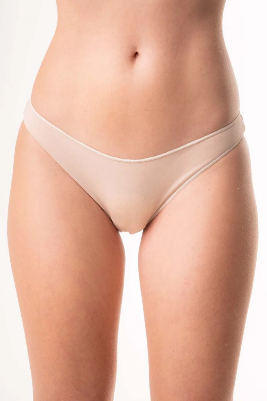 Basic low waist briefs in Modal and Cotton