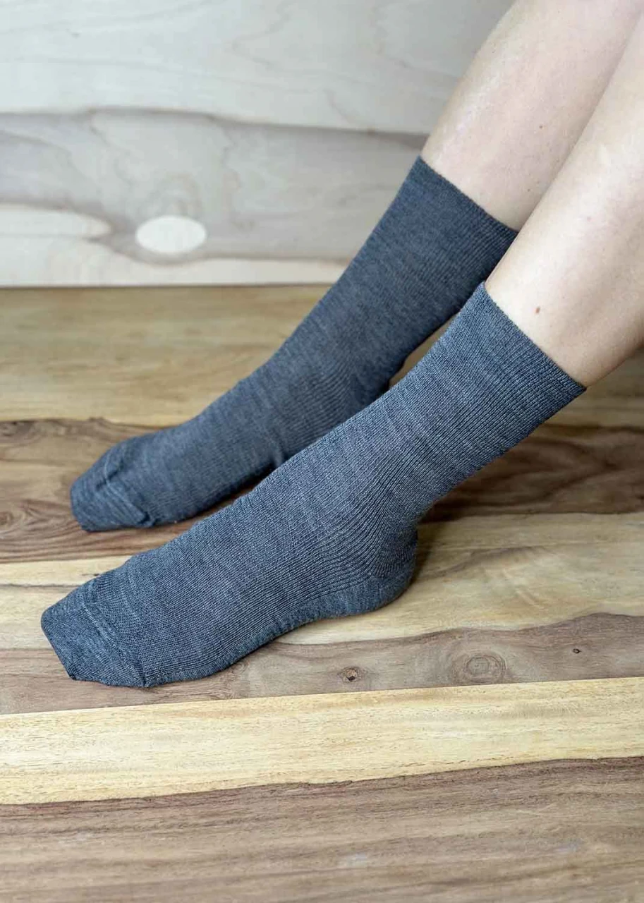 Thin short socks in wool and organic cotton