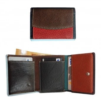 Fair trade vegetable tanned wallet