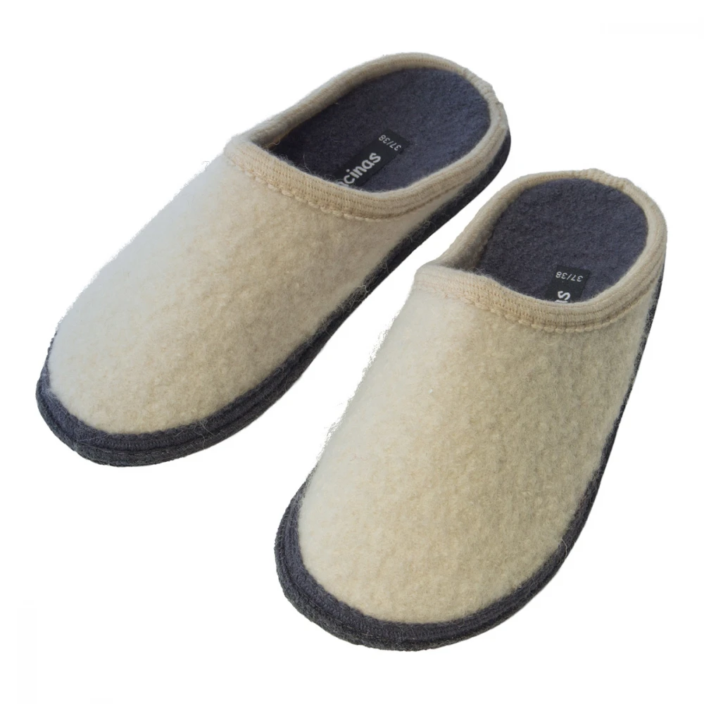 Slippers in pure boiled wool Wool White