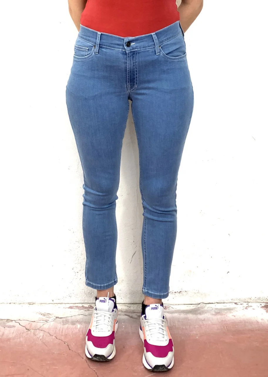 Jeans Skinny Amelie Bleach da donna in cotone biologico_90499