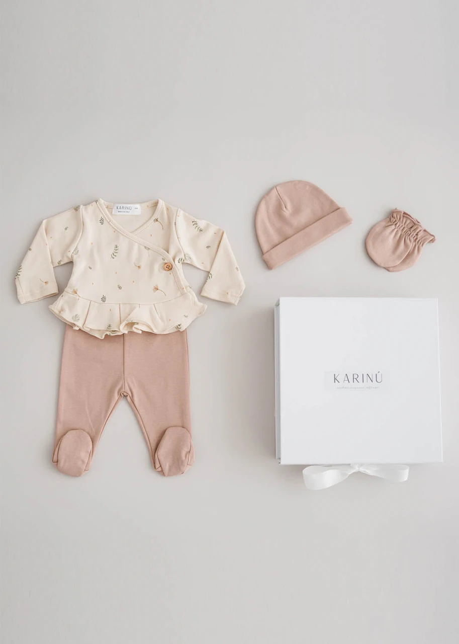 Vintage Pink gift set for baby girl in super soft organic PIMA cotton