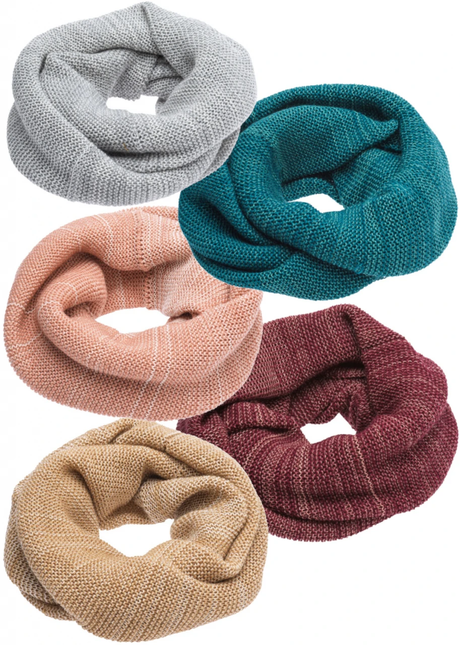 Women's loop scarf in organic merino wool