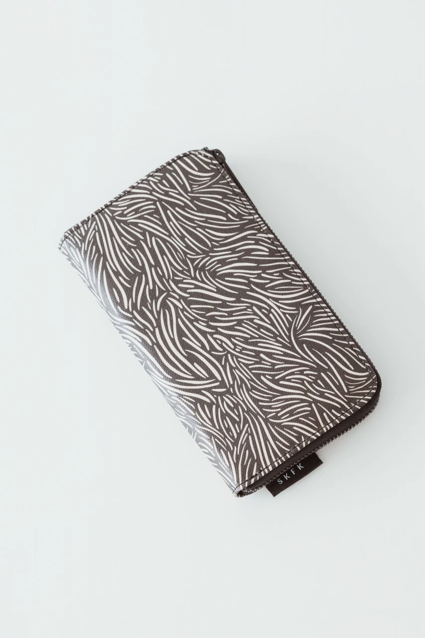 Women's BAO wave wallet made of recycled cotton