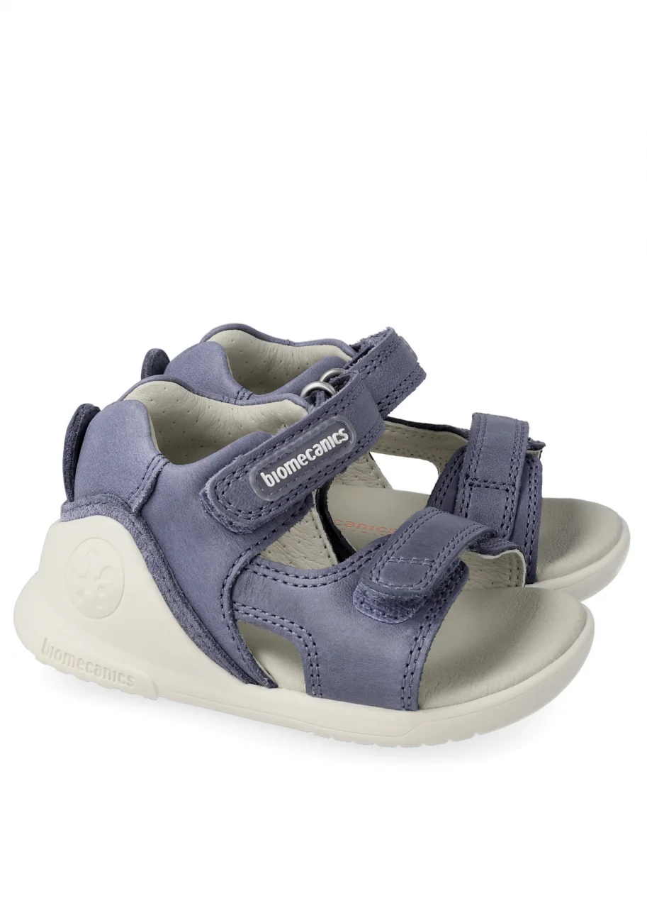 Ergonomic and natural Kaiser sandals for kids_103209