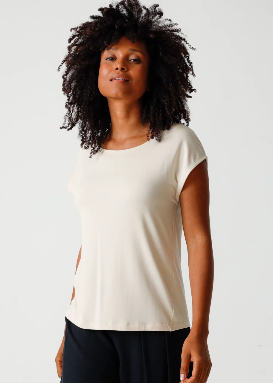 T-shirt Atalia da donna in Modal Tencel - Crema