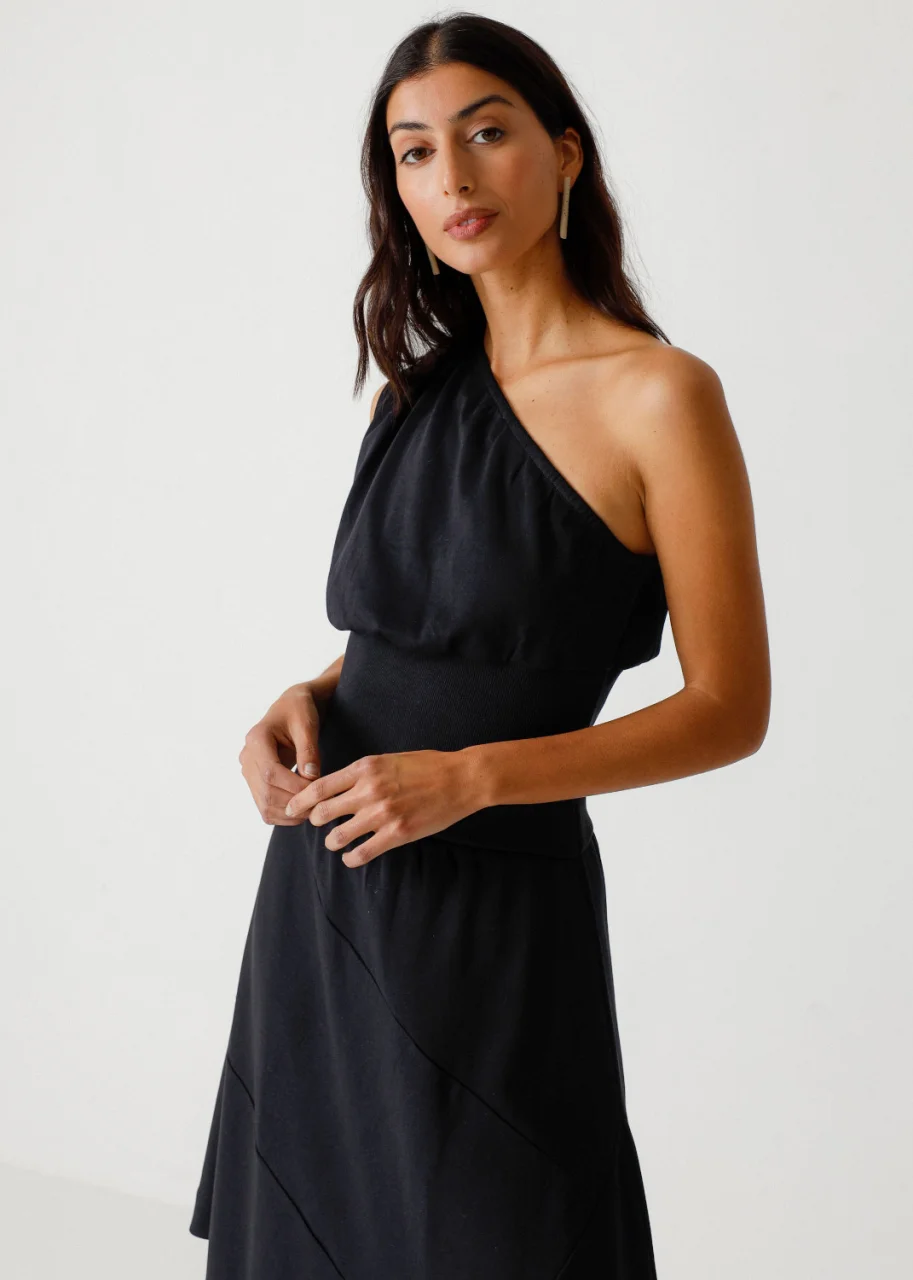 Women's black Benar one-shoulder top in pure organic cotton