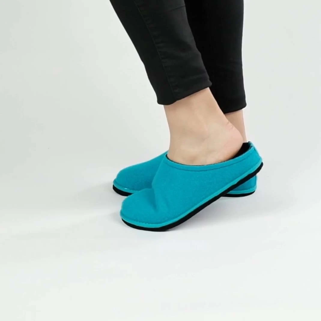 Slipper FLUO BLUE/ANTHRACITE Easy in pure wool felt - video 34